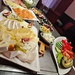 & Restaurant Zur Post מלון ורניגרוד