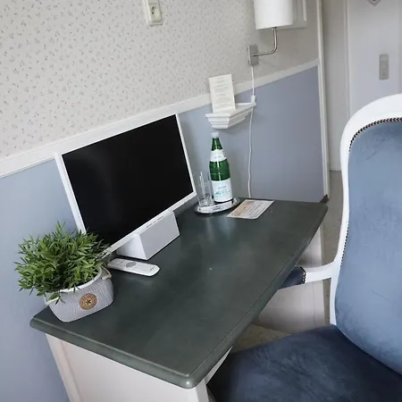 & Restaurant Zur Post Hotel