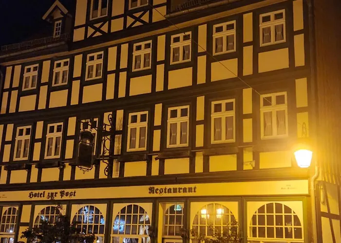 & Restaurant Zur Post Szálloda 2*