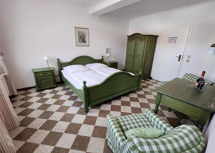 & Restaurant Zur Post